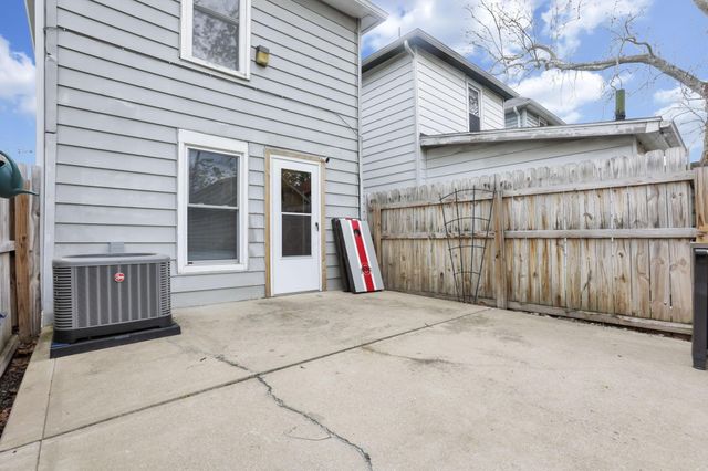 39 W Ramlow Alley, Columbus, OH 43202