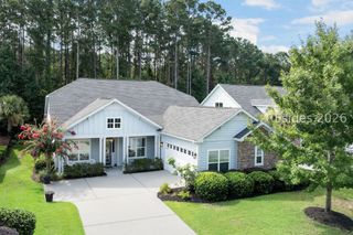 402 Lake Bluff Dr, Bluffton, SC 29910