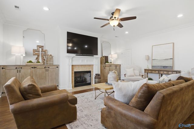 4813 Cove Valley Drive, Owens Cross Roads, AL 35763