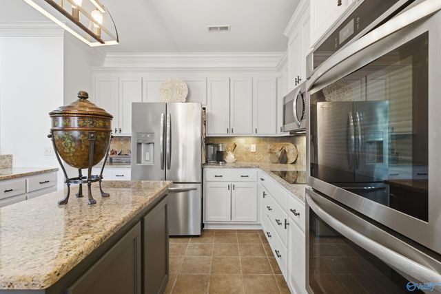 4813 Cove Valley Drive, Owens Cross Roads, AL 35763