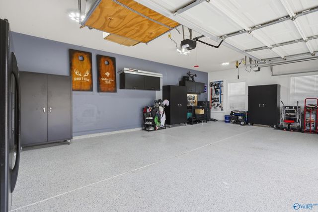 4813 Cove Valley Drive, Owens Cross Roads, AL 35763