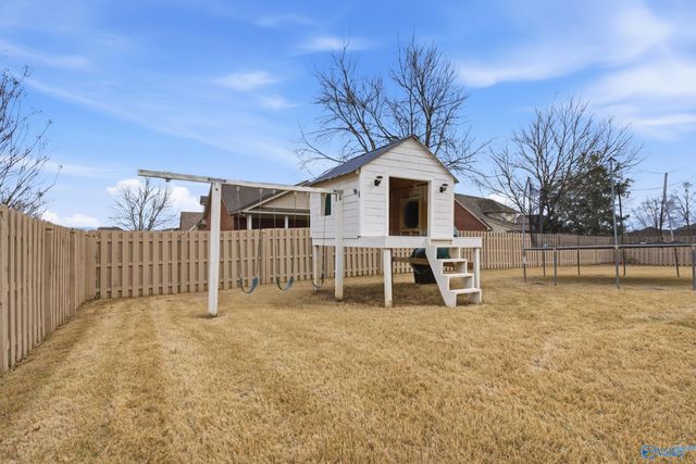 4813 Cove Valley Drive, Owens Cross Roads, AL 35763