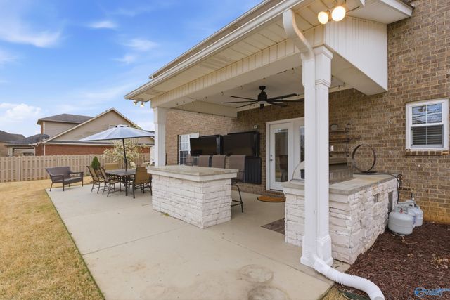 4813 Cove Valley Drive, Owens Cross Roads, AL 35763