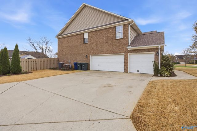 4813 Cove Valley Drive, Owens Cross Roads, AL 35763