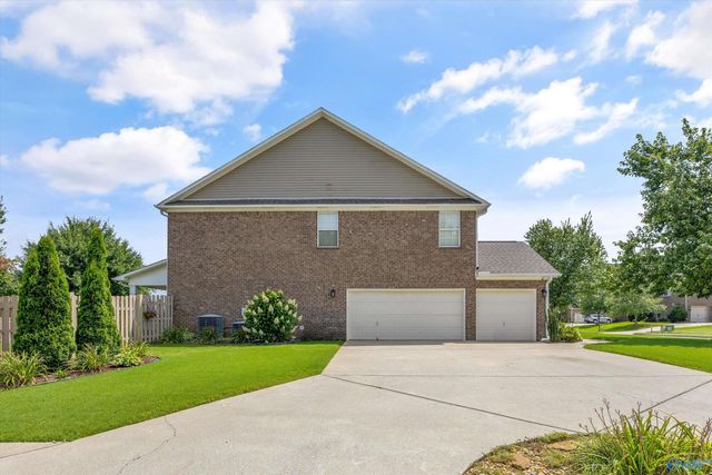 4813 Cove Valley Drive, Owens Cross Roads, AL 35763