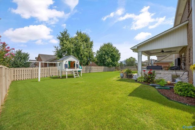 4813 Cove Valley Drive, Owens Cross Roads, AL 35763