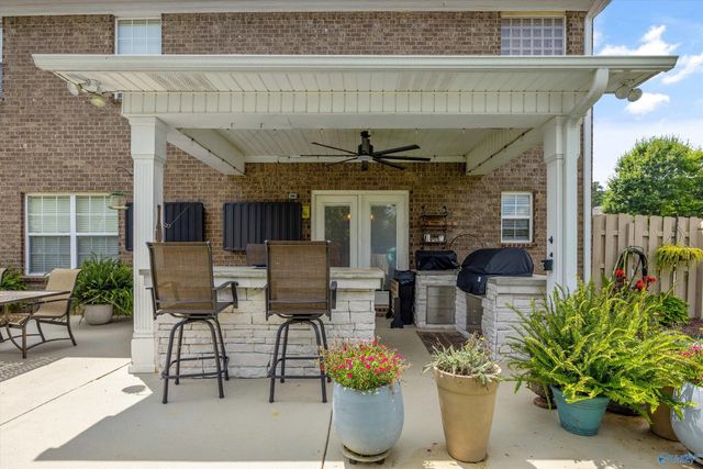 4813 Cove Valley Drive, Owens Cross Roads, AL 35763