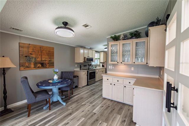 44 WINDMILL BOULEVARD, Punta Gorda, FL 33950