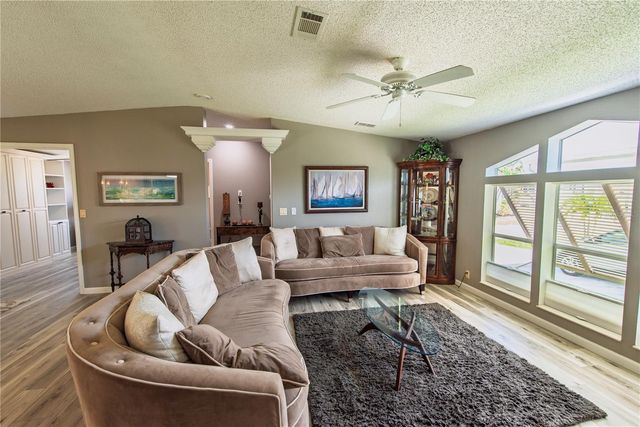 44 WINDMILL BOULEVARD, Punta Gorda, FL 33950