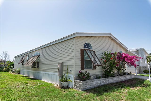 44 WINDMILL BOULEVARD, Punta Gorda, FL 33950