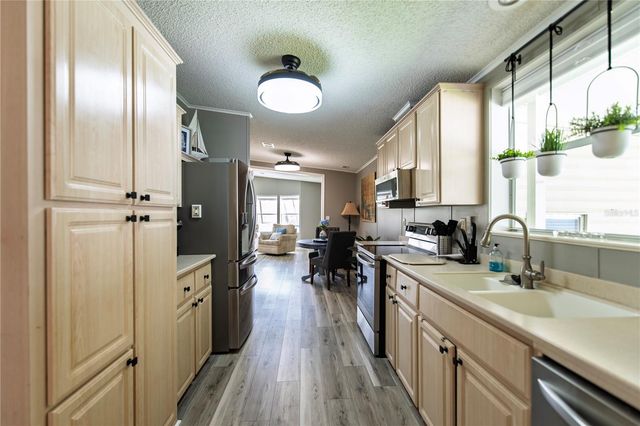 44 WINDMILL BOULEVARD, Punta Gorda, FL 33950