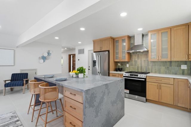 1789 Linnet Lane, Sunnyvale, CA 94087
