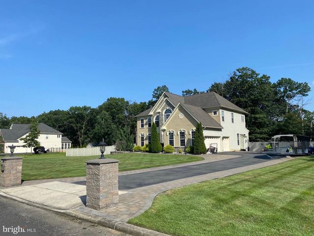 207 CHERRY TREE CT, Franklinville, NJ 08322