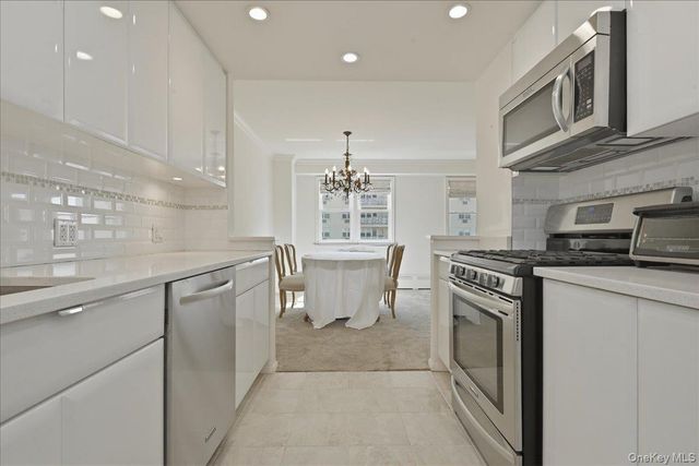 430 Shore Road 4G, Long Beach, NY 11561