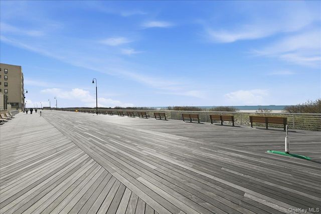 430 Shore Road 4G, Long Beach, NY 11561
