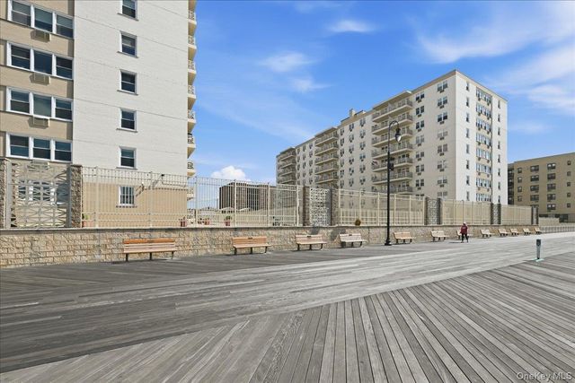430 Shore Road 4G, Long Beach, NY 11561