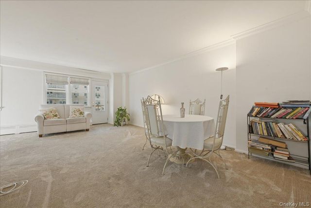 430 Shore Road 4G, Long Beach, NY 11561