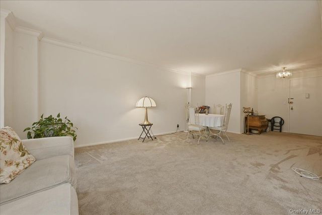 430 Shore Road 4G, Long Beach, NY 11561