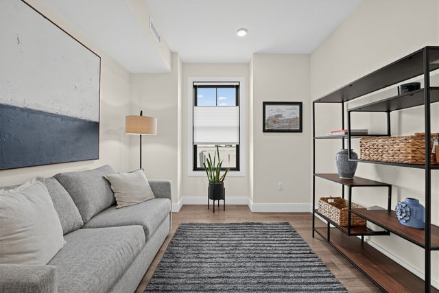 765 E 3rd St 406, Boston, MA 02127