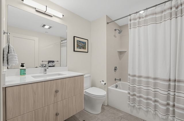 765 E 3rd St 406, Boston, MA 02127