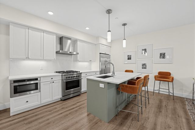 765 E 3rd St 406, Boston, MA 02127