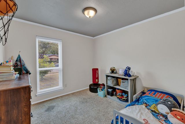 732 Hillside Drive, Burleson, TX 76028
