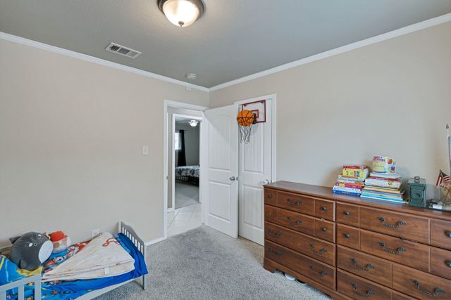 732 Hillside Drive, Burleson, TX 76028