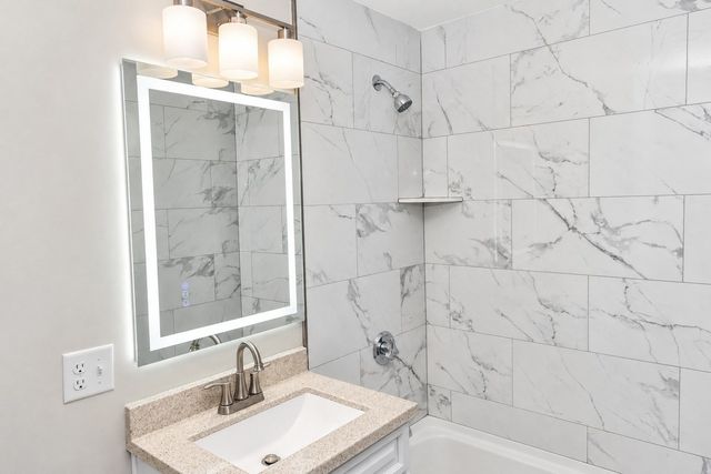 150 Middlesex St 2, Lowell, MA 01852