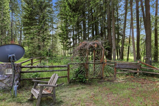 5155 C Casberg Burroughs Rd, Deer Park, WA 99006