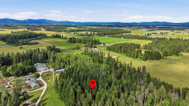 5155 C Casberg Burroughs Rd, Deer Park, WA 99006