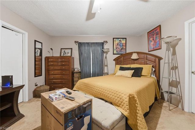 2360 Dellabrook Road, Winston-salem, NC 27105