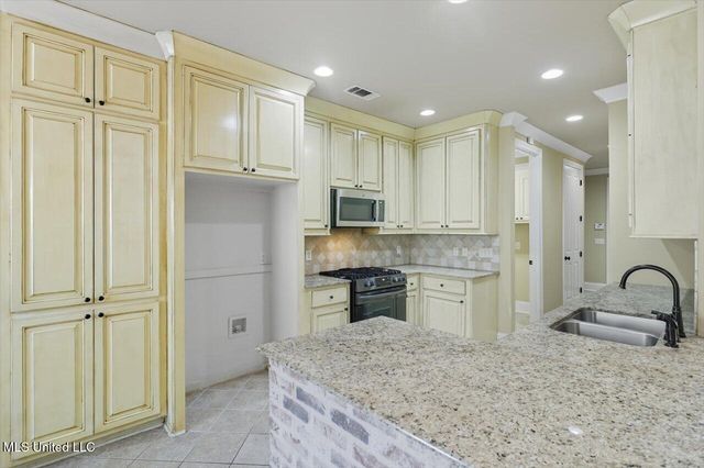 205 Wellington Way, Brandon, MS 39047
