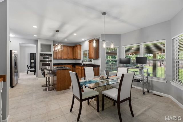 2443 Cecelia Avenue, Brentwood, MO 63144