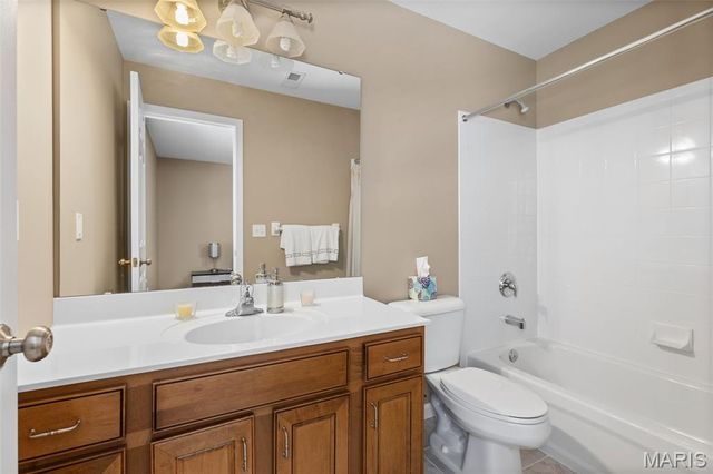 2443 Cecelia Avenue, Brentwood, MO 63144