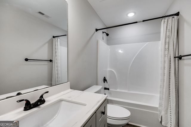 132 Pinnacle Way, Carrollton, GA 30117