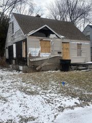 20020 Hickory Street, Detroit, MI 48205