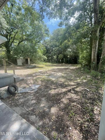 364 Hiller Drive, Biloxi, MS 39531