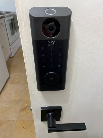 860 E Old Willow Road 221, Prospect Heights, IL 60070