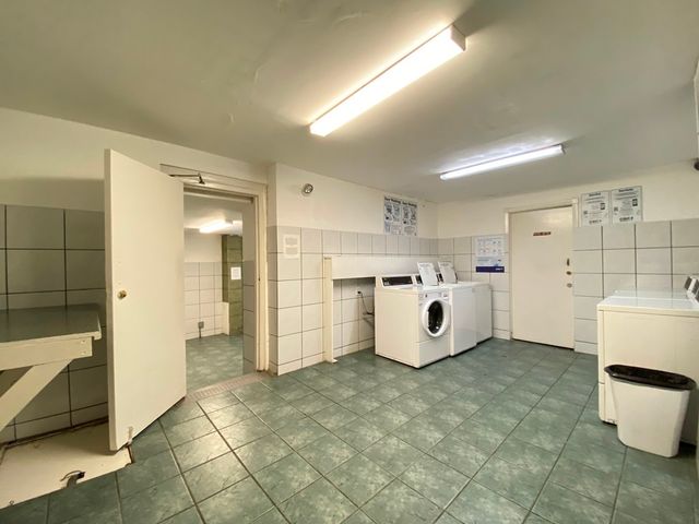 860 E Old Willow Road 221, Prospect Heights, IL 60070