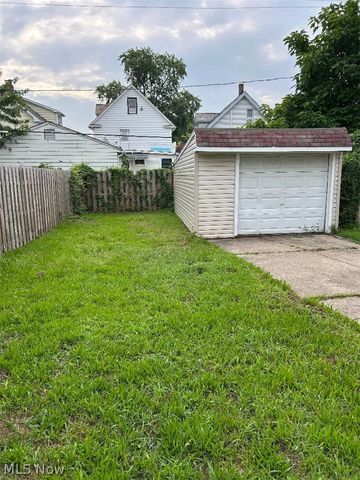 3279 W 97 Street, Cleveland, OH 44102