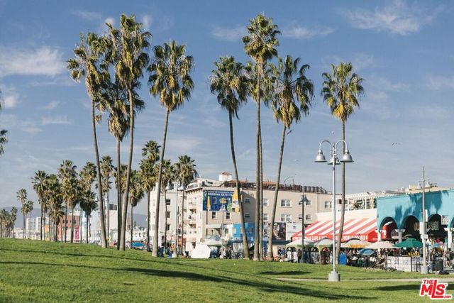 122 Buccaneer Street 3, Marina Del Rey, CA 90292