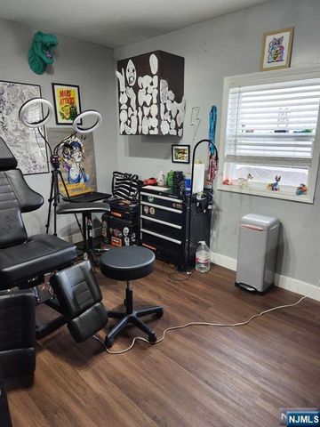 1-3 Hillside 5, Tenafly, NJ 07670