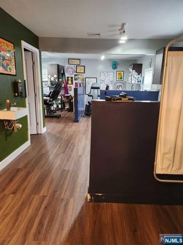 1-3 Hillside 5, Tenafly, NJ 07670