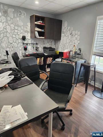 1-3 Hillside 5, Tenafly, NJ 07670