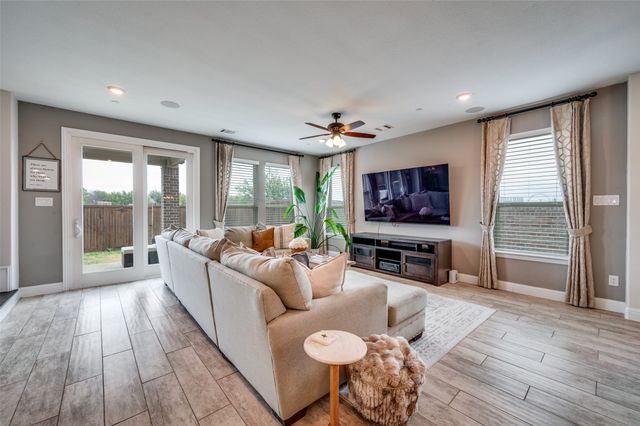 5638 Niagara Road, The Colony, TX 75056