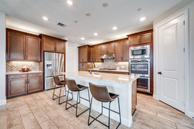 5638 Niagara Road, The Colony, TX 75056