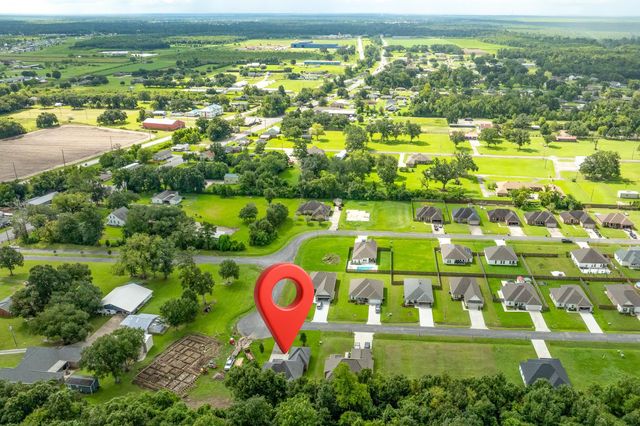 202 Turner St, Schriever, LA 70395