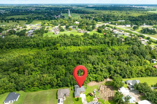 202 Turner St, Schriever, LA 70395