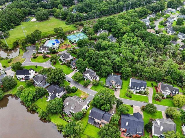 200 Oak Point Landing Drive, Mount Pleasant, SC 29464