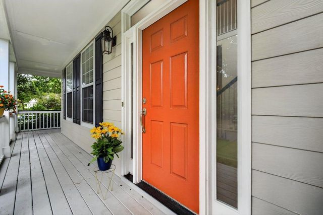 200 Oak Point Landing Drive, Mount Pleasant, SC 29464